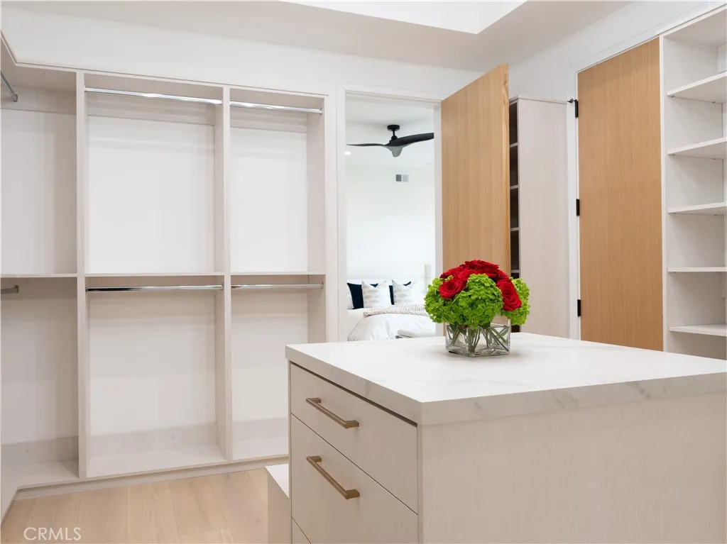 461 Nw Chabela Dr., Manhattan Beach, California 90266 home-pic-13